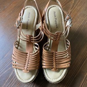 Hush Puppies Wedge Sandal (Brown/Multi Colored) - Size 10